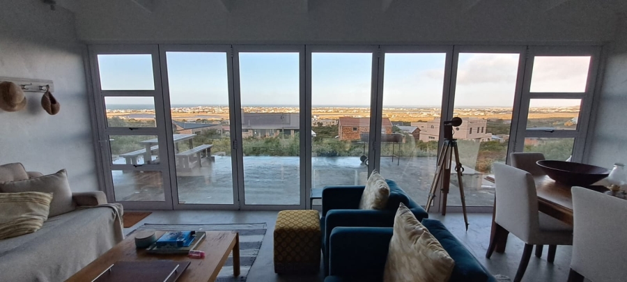 To Let 3 Bedroom Property for Rent in Bettys Bay Western Cape